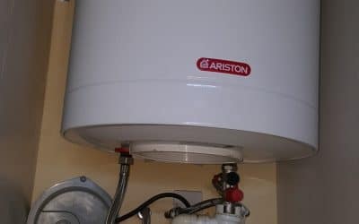 Dépannage électricité pour la réparation d’un chauffe Eau Ariston, à La Rochelle réalisée par notre électricien à la-Rochelle.