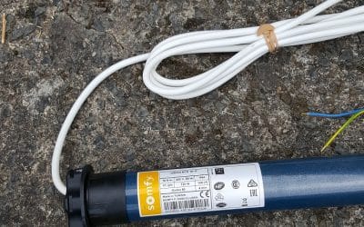 Remplacement d’un moteur Somfy pour la réparation d’un volet roulant à Saint-Rogatien en charente-maritime.
